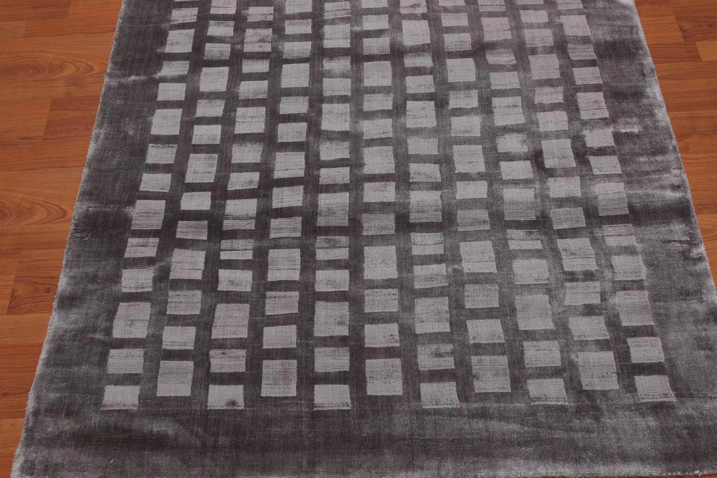 4x6 Hand Tufted Bamboo Silk   Oriental Area Rug Tone on Tone Grey, Color